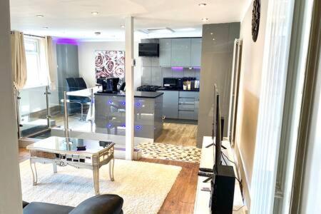 Modern Stylish Apartment At Brighton Station Eksteriør bilde